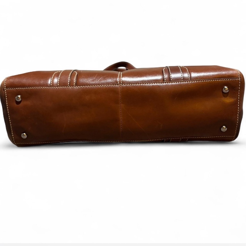 Fossil Tan Logo Pattern Interior - image 5